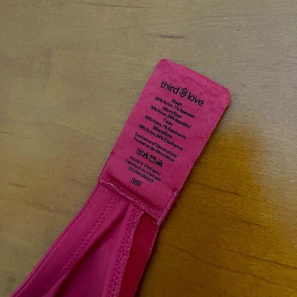 TWO ThirdLove 24/7 Classic Uplift Plunge Bras size 36E & 38E - Picture 8 of 13